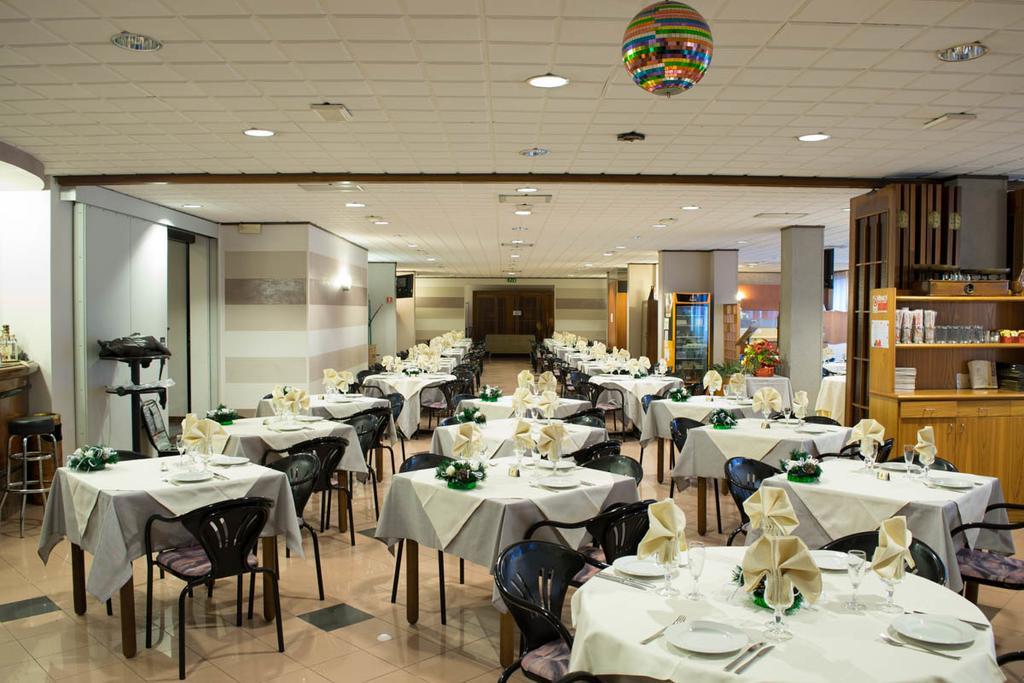 Hotel Faro Montichiari Exteriér fotografie
