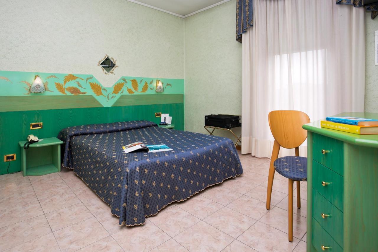 Hotel Faro Montichiari Exteriér fotografie