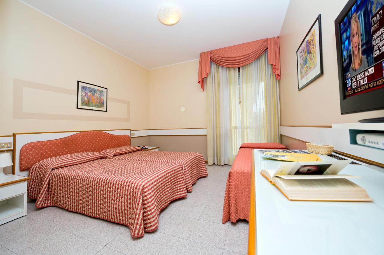 Hotel Faro Montichiari Exteriér fotografie